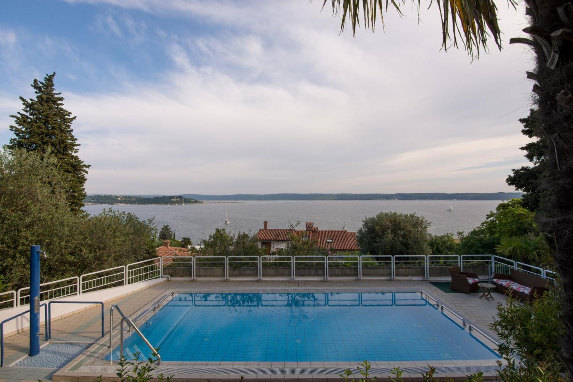 Baki Portorose Lägenhet Exteriör bild